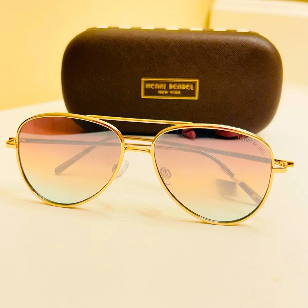 🔥EXTREMELY🔥 RARE Henri Bendel Brynn Gradient Aviator Sunglasses - Picture 14 of 14